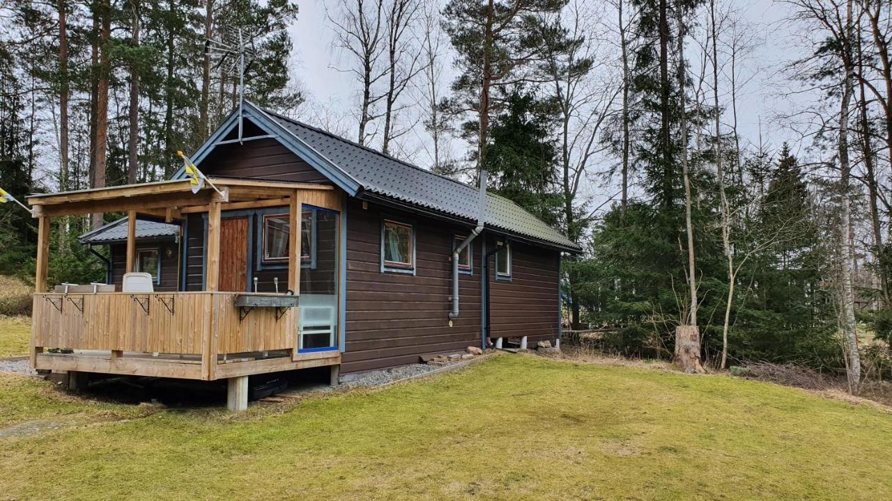 Norrtälje Fritidshus Rostockvaegen 40B - Guest House - Bring Own Bed Sheets מראה חיצוני תמונה
